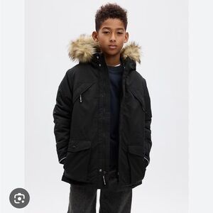 GAP Kids Heavy Weight Parka Jacket Black, size Medium, EUC